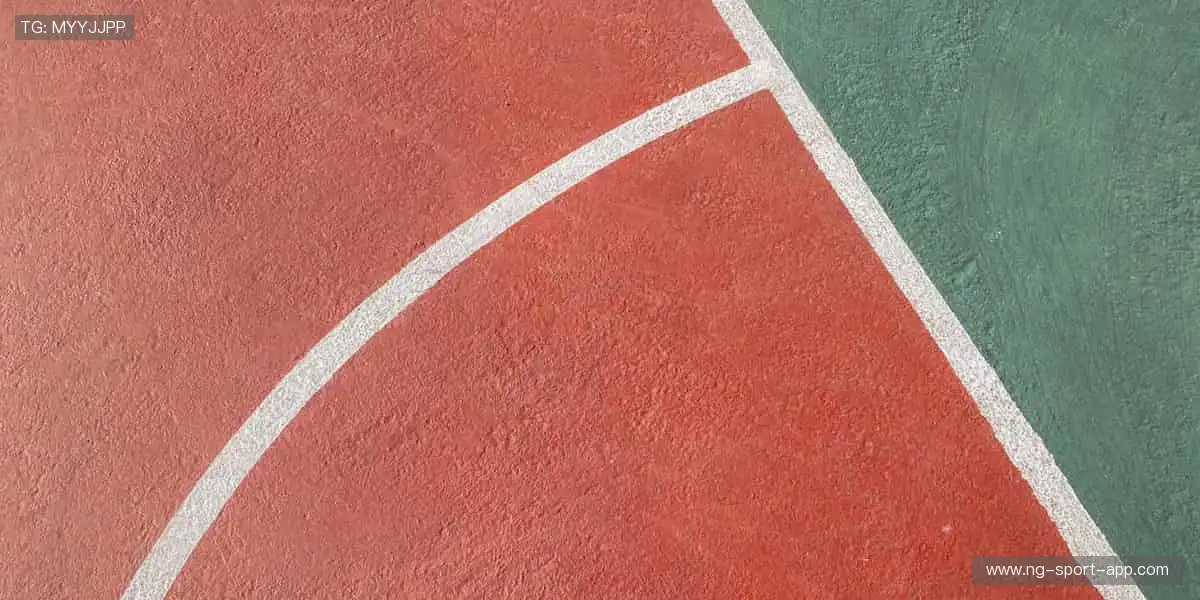 篮筐之下,书写属于你的传奇!🏀✨